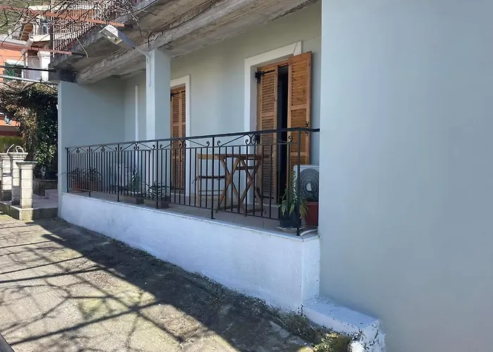 Vanthoulas House